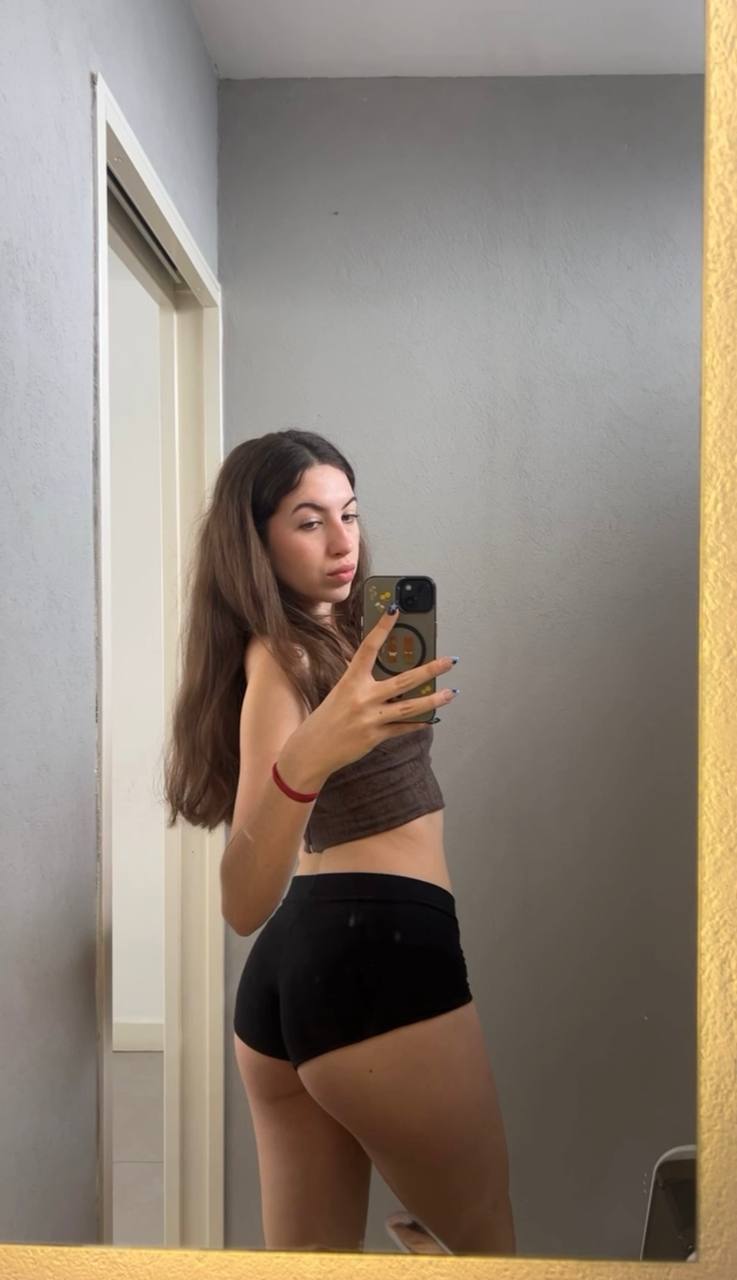 Amber in her underwear in Lanzhou