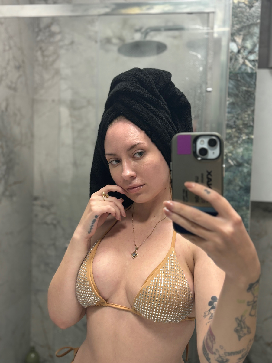 Nude girl KateV in Lanzhou