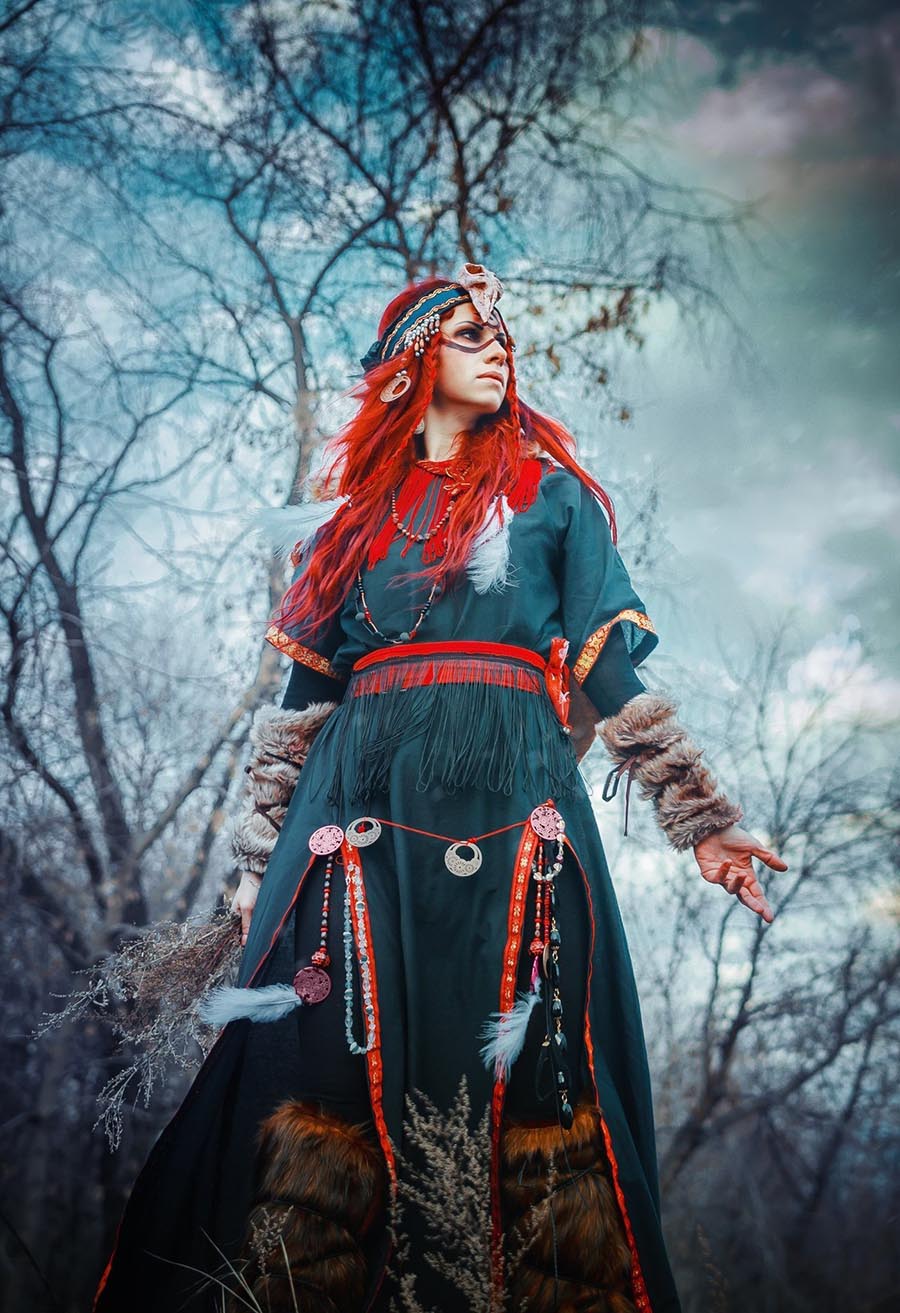 Girls in Slavic costumes underwear in Lanzhou